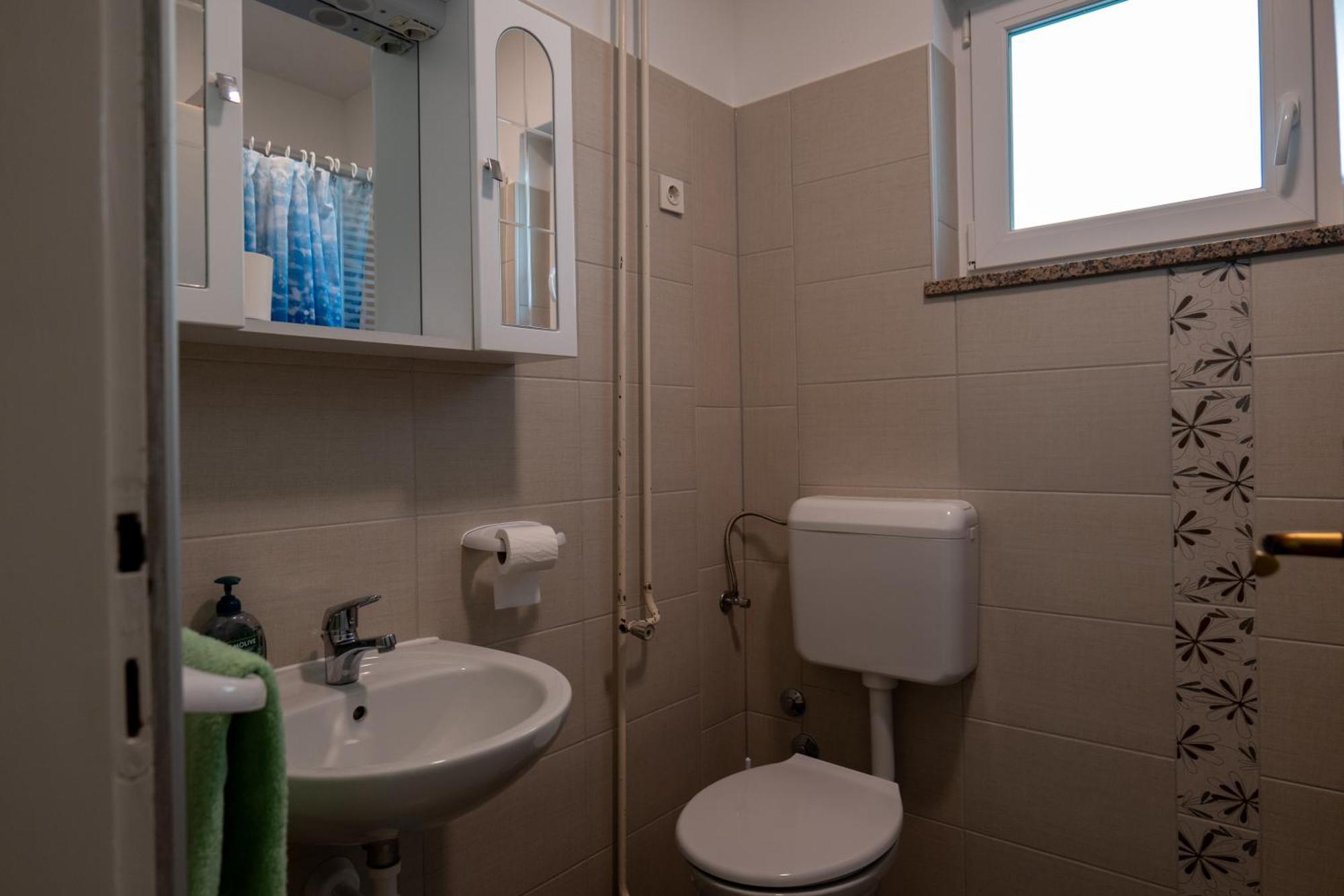 Irena'S Place A2 โรวีน ห้อง รูปภาพ